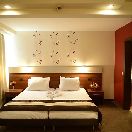 Forum - Free Parking Hotel